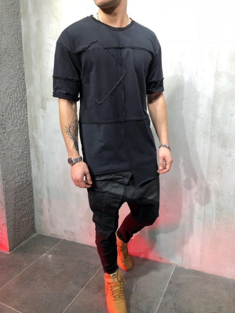 A Few Reasons Why Long Tees Are a Growing Trend - CoffeeChat