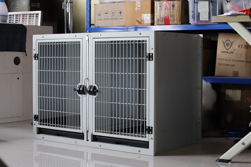 a pet crate for dogs