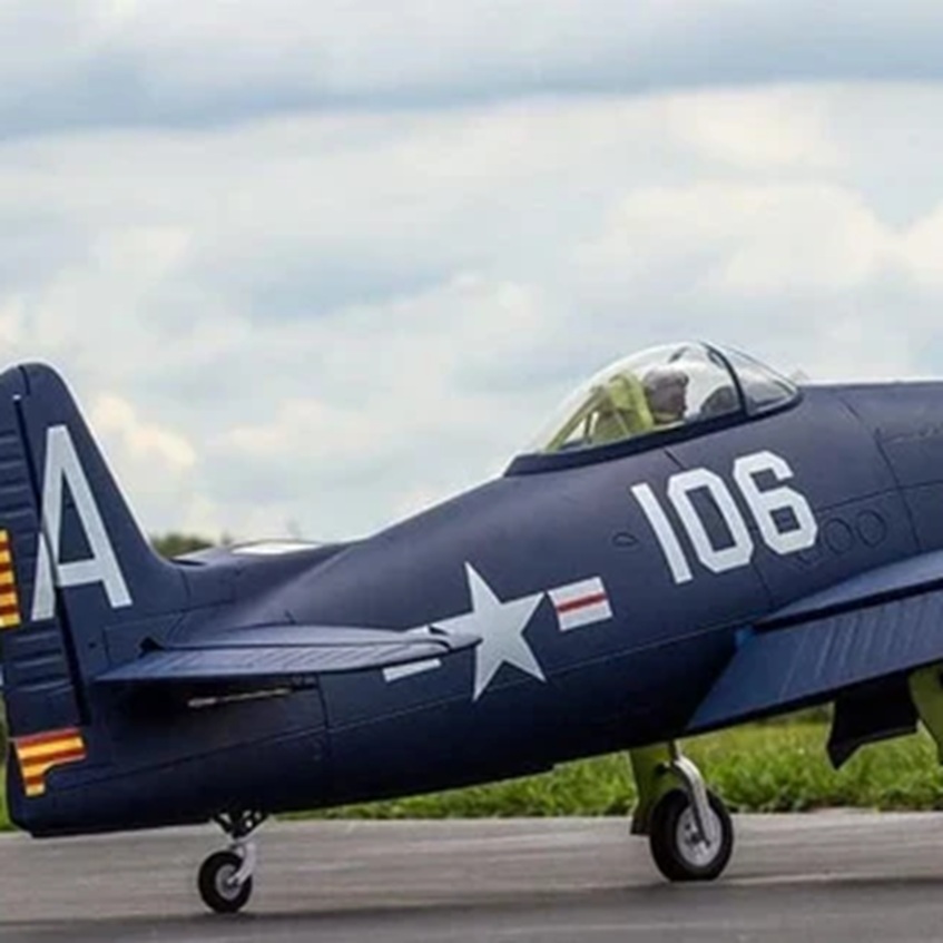 Flightline F8F-1 Bearcat 1200mm 47in Wingspan PNP [FLW206P]
