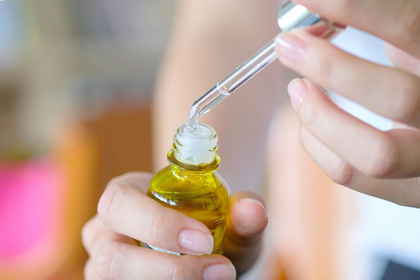natural-vitamin-e-oil-for-your-skincrae